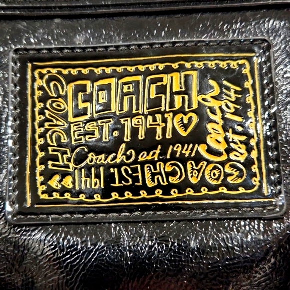 Coach F-20004 Daisy Liquid Gloss Black Patent Leather Shoulder Bag Tote Purse - Picture 3 of 16